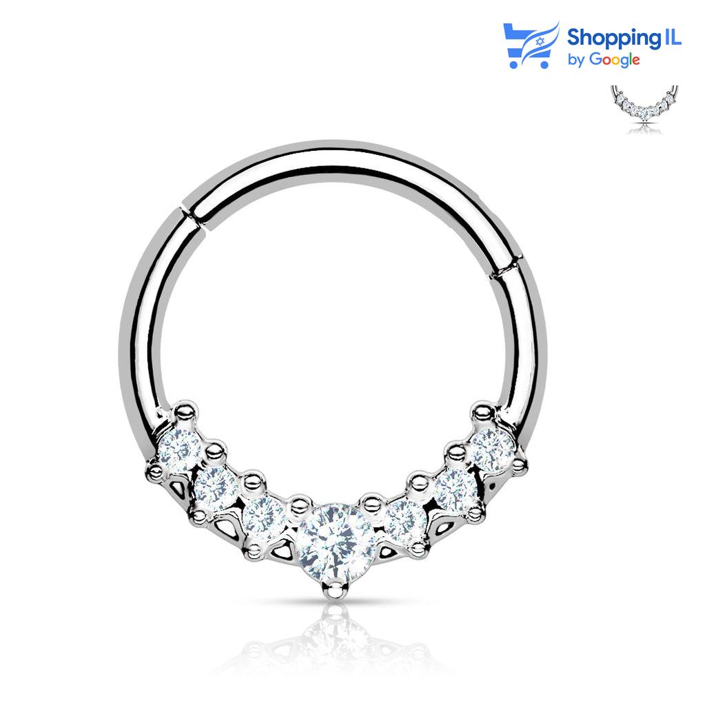 חישוק תג- עגיל חישוק עשוי מתכת רפואית עם סגירת קליקר. העגיל בעיצוב חישוק בצבע כסוף ומשובץ זירקונים בסגנון מלכותי. צבע -כסף, זהב רוז מידה - מגיע בעובי של 1.2 מ"מ ובקוטר 8 מ"מ  העגיל מיועד בעיקר לאזורים הבאים: - פירסינג הליקס - פירסינג ספטום - כמובן שניתן לענוד את העגיל גם באזורים אחרים (: