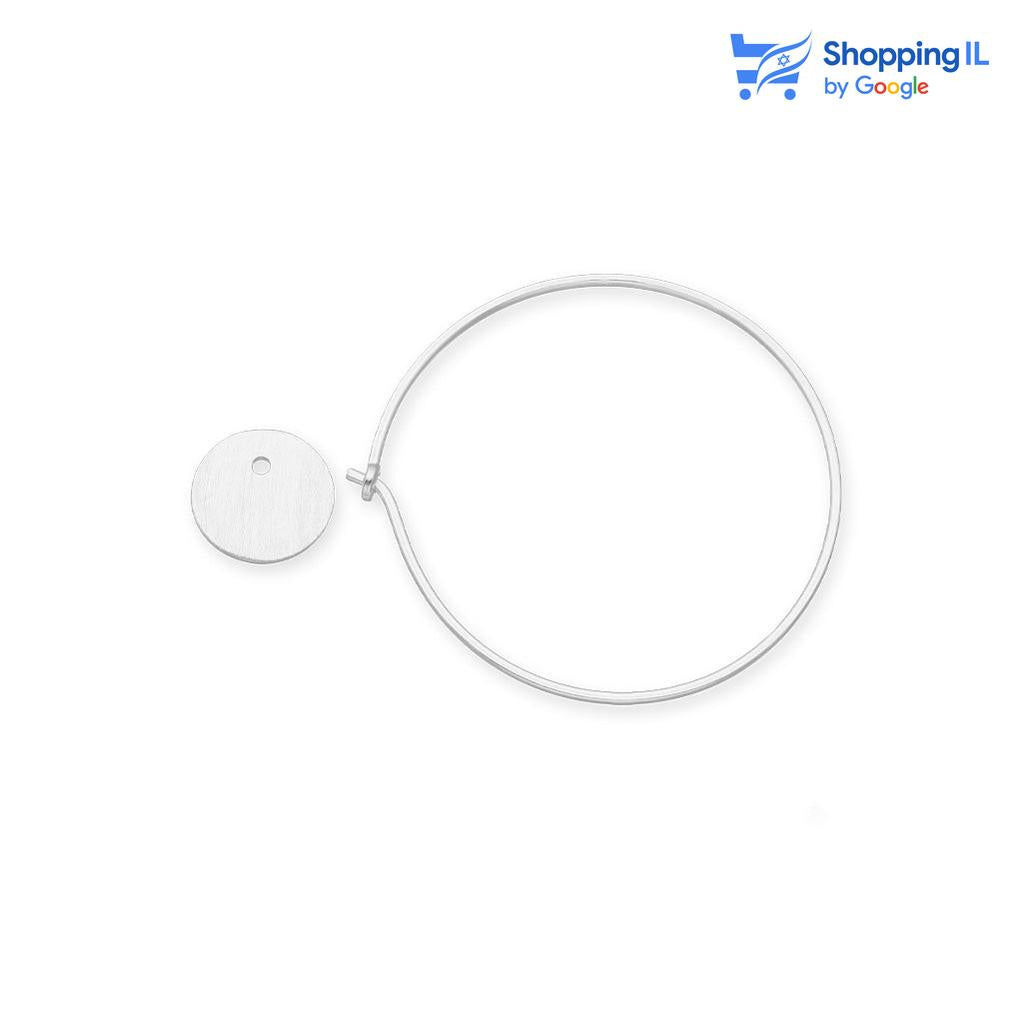זוג עגילי יסמין-  עשויים כסף 925 זוג חישוקים עם תליון בעיצוב כסף . צבע - כסף מידה - מגיע בעובי של 0.8 מ"מ ובקוטר 20 מ"מ  העגילים מיועדים בעיקר לאזורים הבאים: - עגיל בתנוך - כמובן שניתן לענוד את העגיל גם באזורים אחרים (: