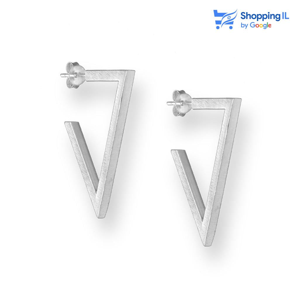 זוג עגילי מרלין - זוג עגילי חישוק עשויים כסף 925 מצופה זהב בעיצוב אינדונזי. העגיל מגיע בגימור מחומצן וציפוי E Coat, מה שנותן לעגילים גוון מעט יותר כהה ומונע מהמתכת להשחיר עם מגע של חמצן / מים. E-Coat זו הדרך המושלמת לענוד עגילי כסף מבלי לחשוש שישחירו. צבע - זהב מידה - מגיע בעובי של 0.8 מ"מ ובקוטר 25 מ"מ עובי חישוק 1.8 מ"מ  העגיל מיועד בעיקר לאזורים הבאים: - עגילים בתנוך האוזן