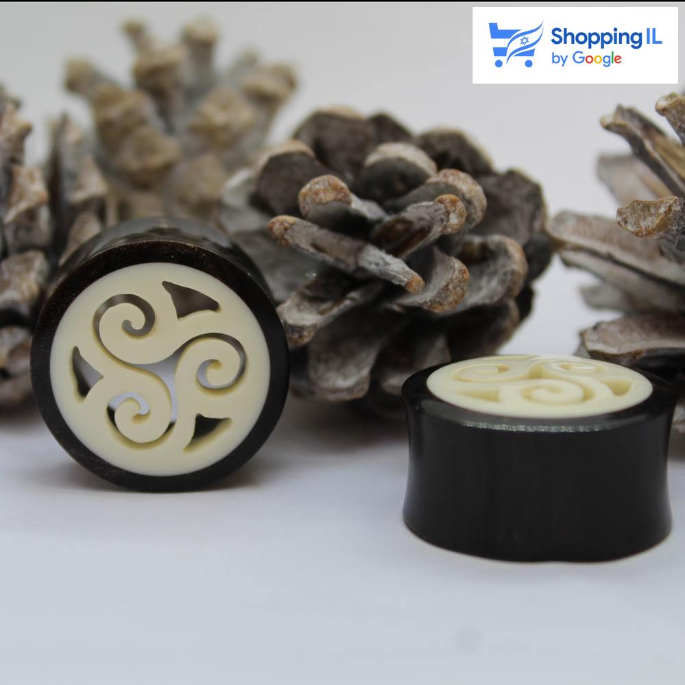 הרחבת בליזארד - עשויה עץ אורגני. הרחבת דאבל פלייר בעיצוב מערבולת לבנה. מידה - מגיע בקוטר 25 מ"מ  הפירסינג מיועד בעיקר לאזורים הבאים: - הרחבה