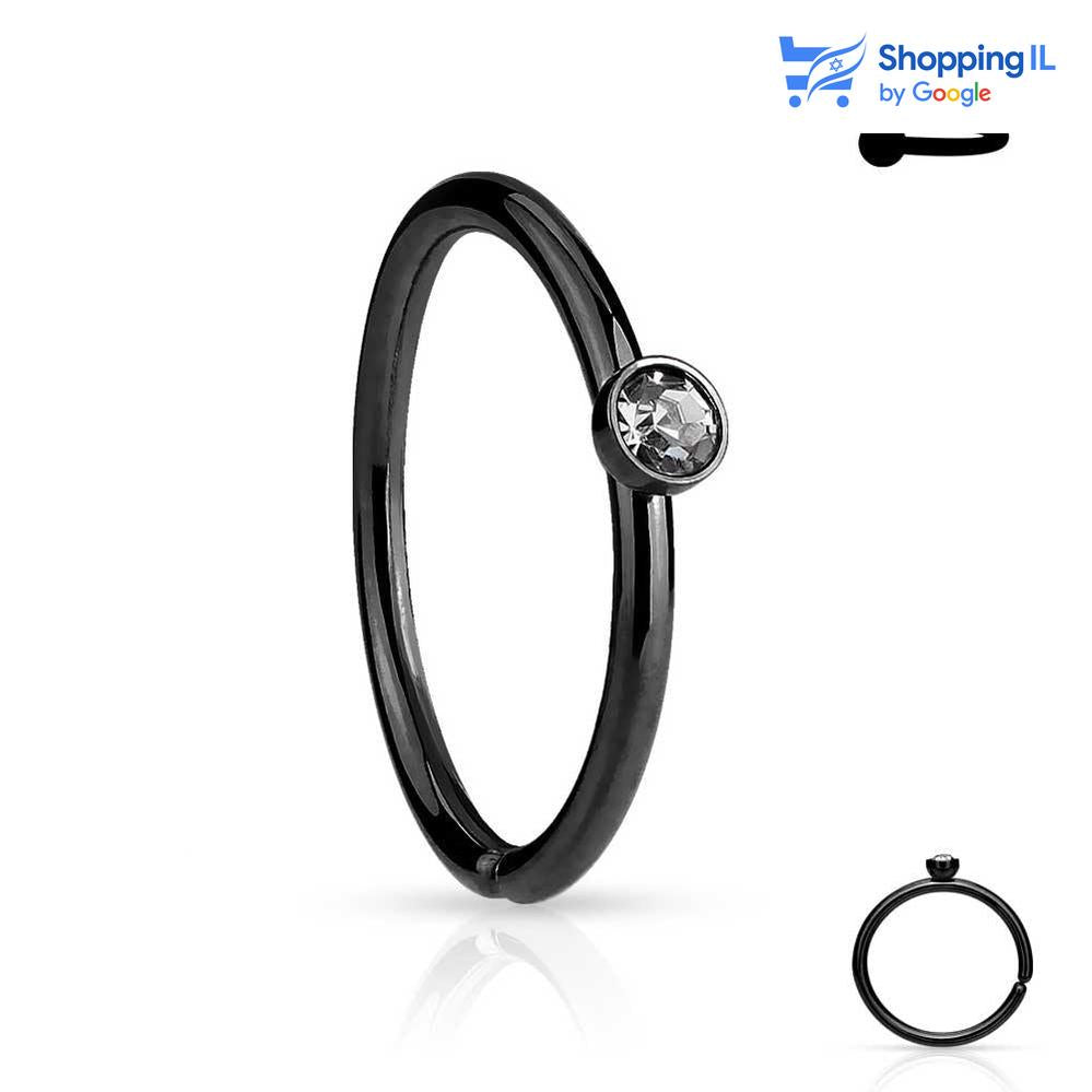 חישוק I DO - עגיל חישוק פתוח עשוי מתכת רפואית, סגירת החישוק מתבצעת בעזרת כיפוף. העגיל בעיצוב טבעת אירוסים משובצת אבן זירקון. צבע - כסוף, זהב, זהב רוז, שחור מידה - מגיע בעובי של 0.8  מ"מ ובקוטר 8 מ"מ  העגיל מיועד בעיקר לאזורים הבאים: - פירסינג נזם - הליקס דק שנעשה בעזרת אקדח - nose ring - helix - piercing