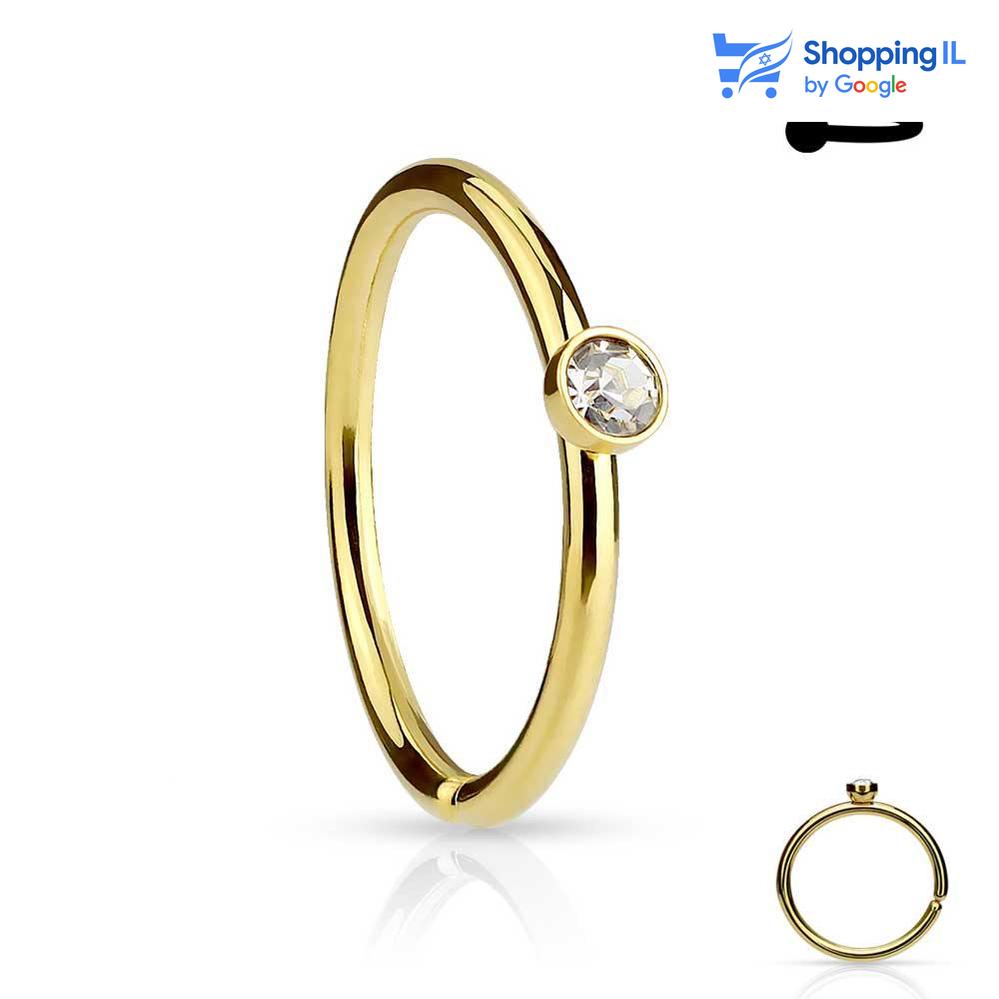 חישוק I DO - עגיל חישוק פתוח עשוי מתכת רפואית, סגירת החישוק מתבצעת בעזרת כיפוף. העגיל בעיצוב טבעת אירוסים משובצת אבן זירקון. צבע - כסוף, זהב, זהב רוז, שחור מידה - מגיע בעובי של 0.8  מ"מ ובקוטר 8 מ"מ  העגיל מיועד בעיקר לאזורים הבאים: - פירסינג נזם - הליקס דק שנעשה בעזרת אקדח