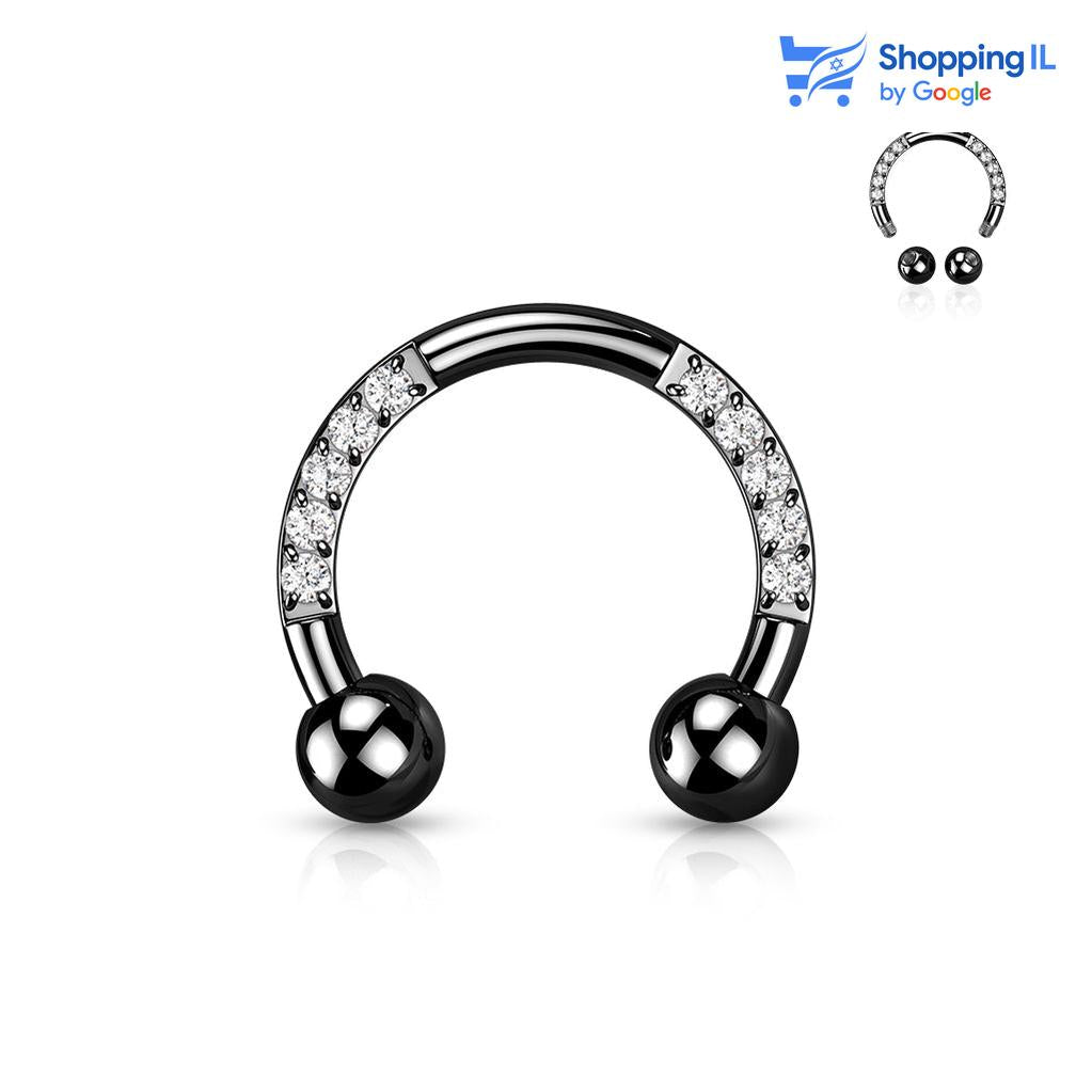 עגיל פרסה משובצת זירקונים- עגיל פרסה עשוי טיטניום TITANIUM 6AL-4V-ELI ASTM F-136. העגיל בעיצוב פרסה קלאסית המשובצת באבני זירקון צבע - כסף, זהב, שחור מידה - מגיע בעובי של 1.2 מ"מ ובאורך 8 מ"מ קוטר סוגר - סוגר 3 מ"מ   העגיל מיועד בעיקר לאזורים הבאים:  - פירסינג הליקס - פירסינג טראגוס  - פירסינג ספטום